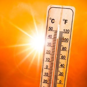 Image of rising heat's effect on exercise and training sessions. 